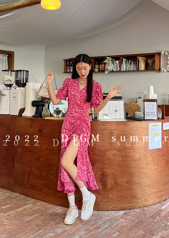 [digm] New Korean version V-neck drawstring waist tight slits dress 1597-1\jhy
