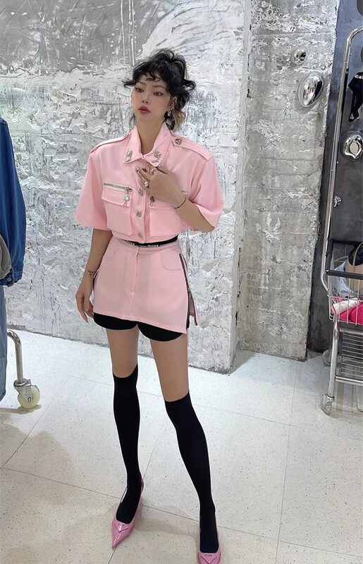 [m.zz] Korean girls' short coat + design minority skirt suit 8717\lsw