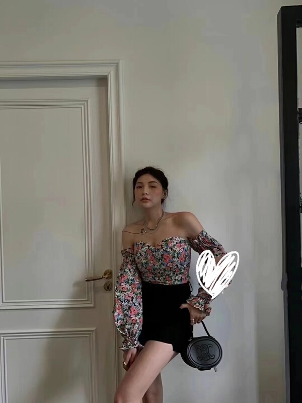 [x.xan] pure desire one shoulder Strapless floral shirt 7202\pcz