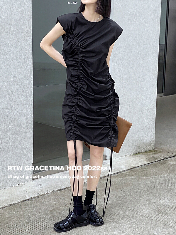 [gracetina Hoo] simple shoulder pad drawstring pleated sleeveless dress ly5214\cqw