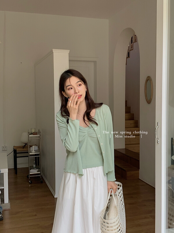 New year in early spring! 【 miss miss miss home 】 chest fold sling + wave edge cardigan suit ys1-2f003\zsy