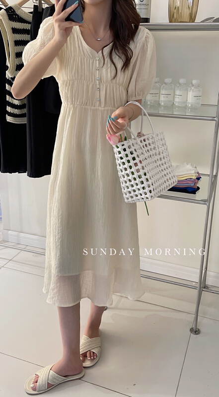 [Sunday morning] gentle wind temperament waist closing V-neck dress 9153\zjy