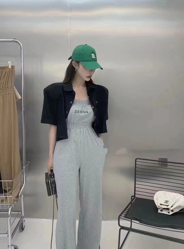 [top] Korean Short Sleeve loose short coat + Strapless slim Jumpsuit ys1-3005\zjy