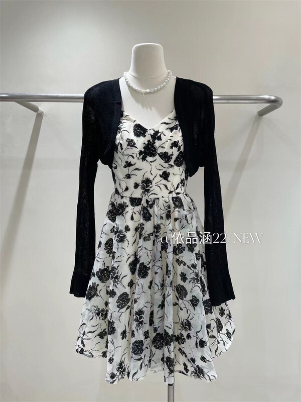 [yipinhan] flower V-neck temperament sweet dress 8973\pcz