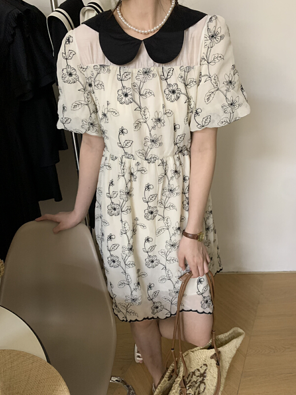 [thirten 13] lace doll neck bubble sleeve lady dress 2199\xyy