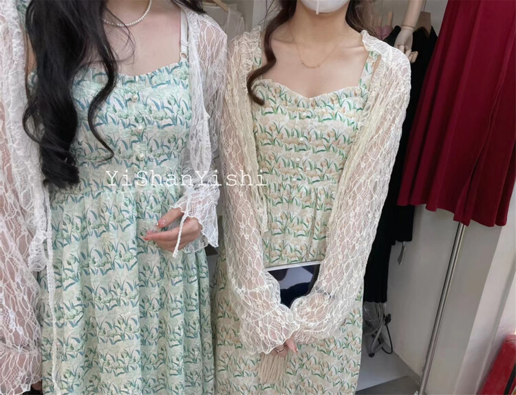 [clothing world] little woman's simple and versatile sunscreen shirt (excluding skirt) 3260\hjy