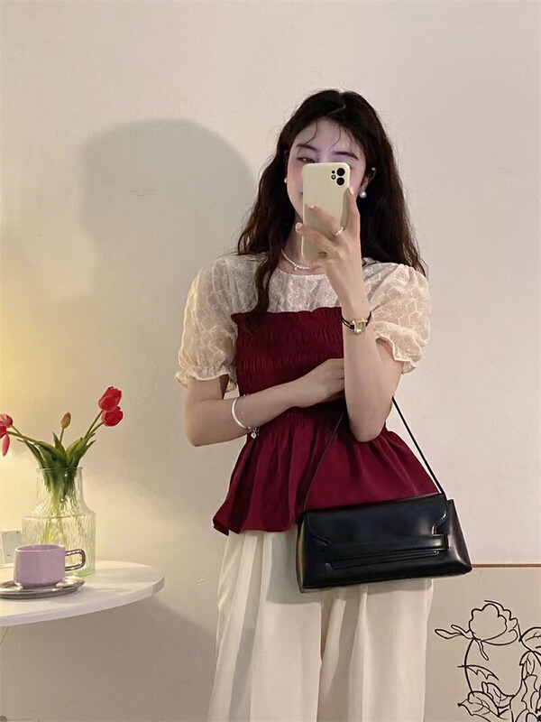 【 bobi 】 lace embroidery stitched bubble sleeve pull up shirt 8921\hjy