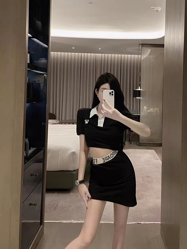 [Hello Miss] polo collar versatile short sleeve T-shirt + high waist skirt set 81128\pcz