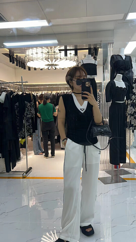 [semi plain] casual V-neck contrast vest / sling w802\zjy