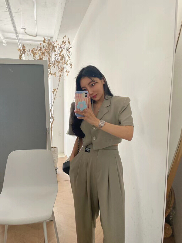 [31 fashion] Korean simple senior shirt + slim casual pants set 81675\hjy