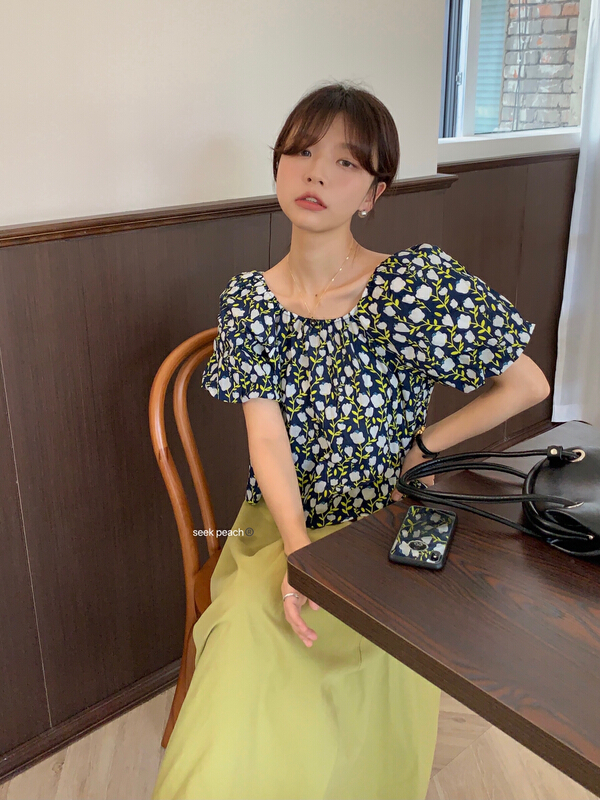 [seek peach] Korean version French Lantern Sleeve floral shirt 5295\ll