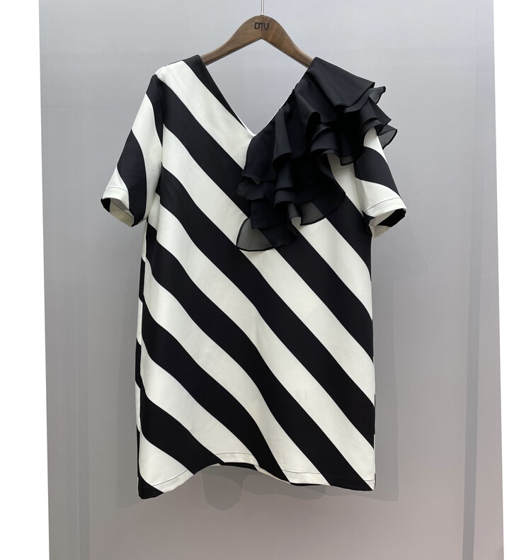 [pink Pinker] stripe comfortable Korean patchwork dress 82573\lsl