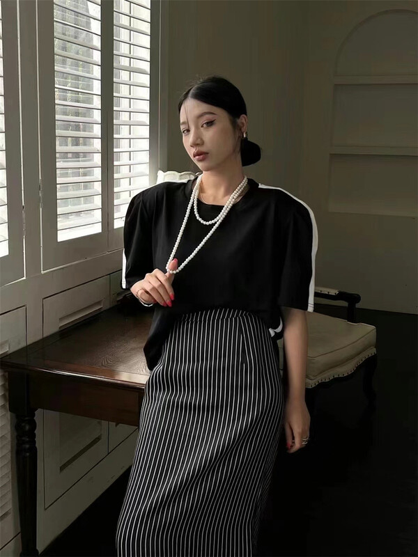 [Yan Zhen] round neck Pullover color blocked short sleeve T-shirt 98827\pcz