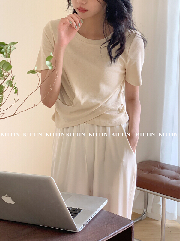 [Kittin] Korean design sense niche short sleeve T-shirt 383
