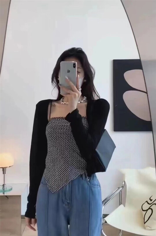 [Han C family] irregular lattice sling + black long sleeve cardigan suit 6323\pcz