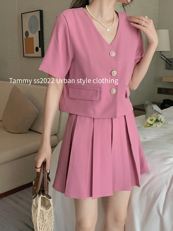 [Tammy] Korean textured V-neck button up shirt 63032\l