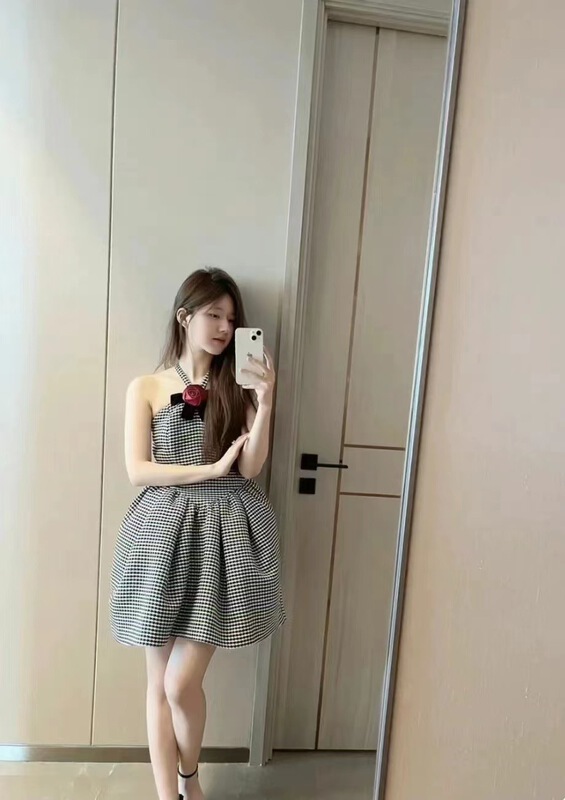 [big C studio] sweet lattice lady retro dress (detachable Rose) 5111\pcz