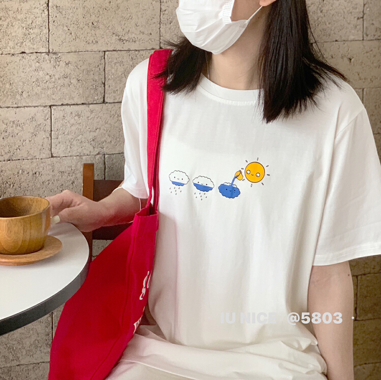 Original price 30.45! In early summer! [IU nice] fashionable and versatile sun cloud printed short sleeve T-shirt (T-shirt only) 5803\l