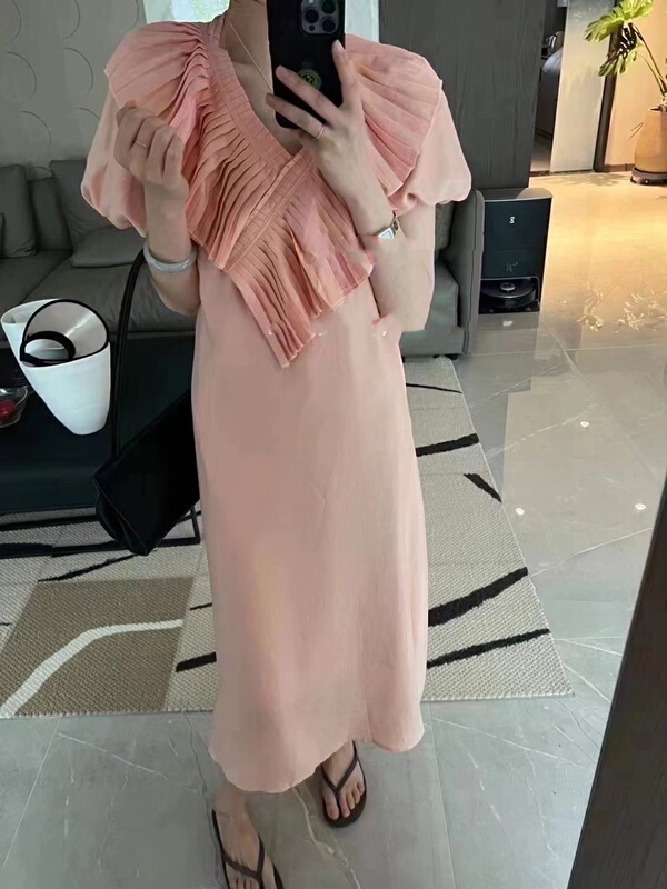 [Han C family] temperament V-neck Ruffle Dress 8365\pcz