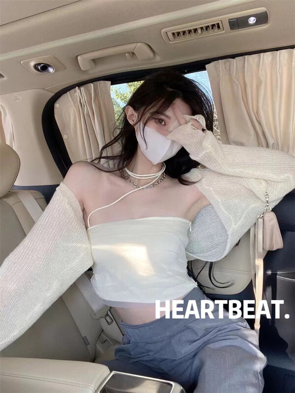 [hearteat] Korean simple and comfortable knitted cardigan (with vest) 5112\zjy