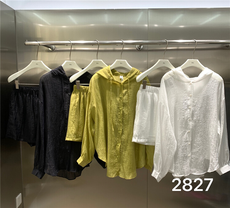 [we home] single breasted comfortable shirt + elastic waist casual Shorts Set 2827\l