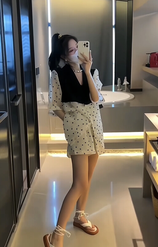 [JH] net red patchwork pattern Top + elastic waist casual Shorts Set (only selling sets) 42018\pcz