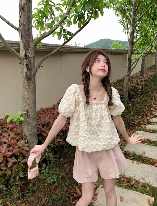 [savage] French sweet aging stereoscopic texture bubble sleeve shirt b8389\wpl
