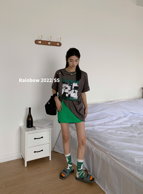 [rainbow] Unisex casual off shoulder pan buckle portrait contrast printed short sleeve T-shirt 08187\wtt