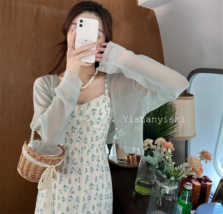 [clothing world] Han Shu's short micro transparent sunscreen knitted cardigan (excluding skirt) 1106\hjy