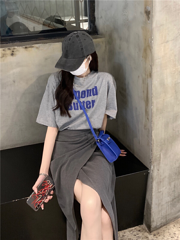 [by] round neck short sleeve T-shirt + slim skirt set 7825-1\cl