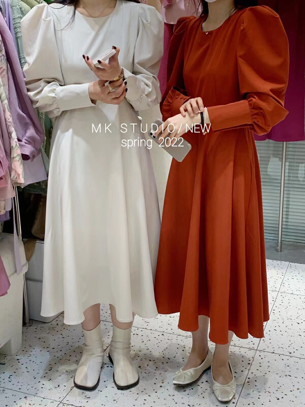 New year in early spring! [Chen] simple solid color medium length dress (with hair circle) 3119\hjy