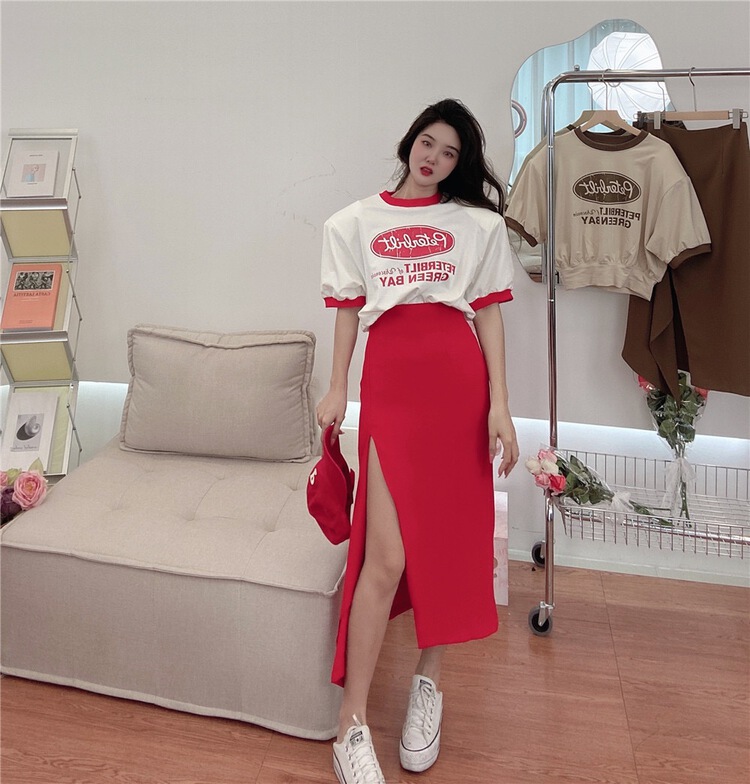 [c.c+] round neck contrast letter printed short short sleeve T-shirt + Split skirt set 6051\wtt
