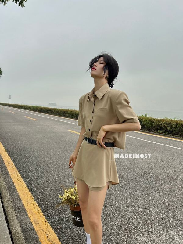 [OSHA madeinost] retro shoulder pad top matching suit (with belt) (design skirt pants) 86367\ll