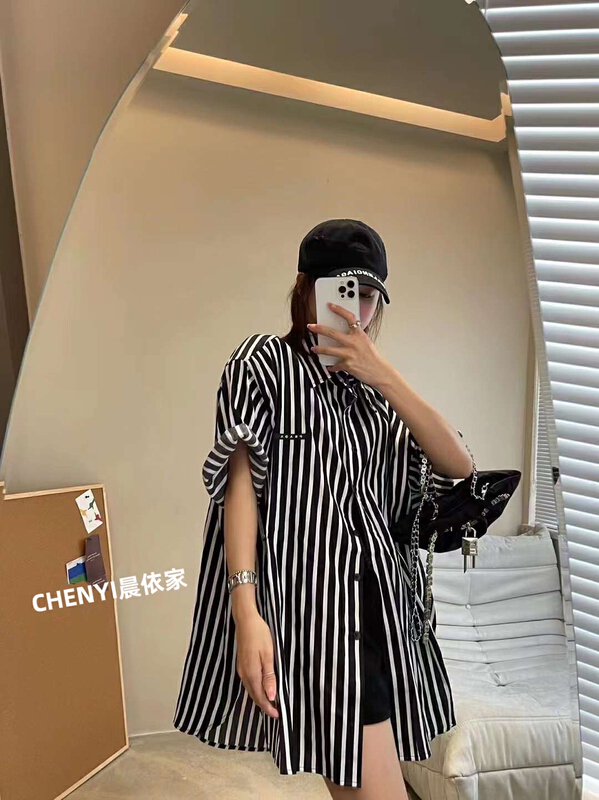 [Chenyi] fashion stripe loose single breasted shirt (only selling shirts) 1053\xyy