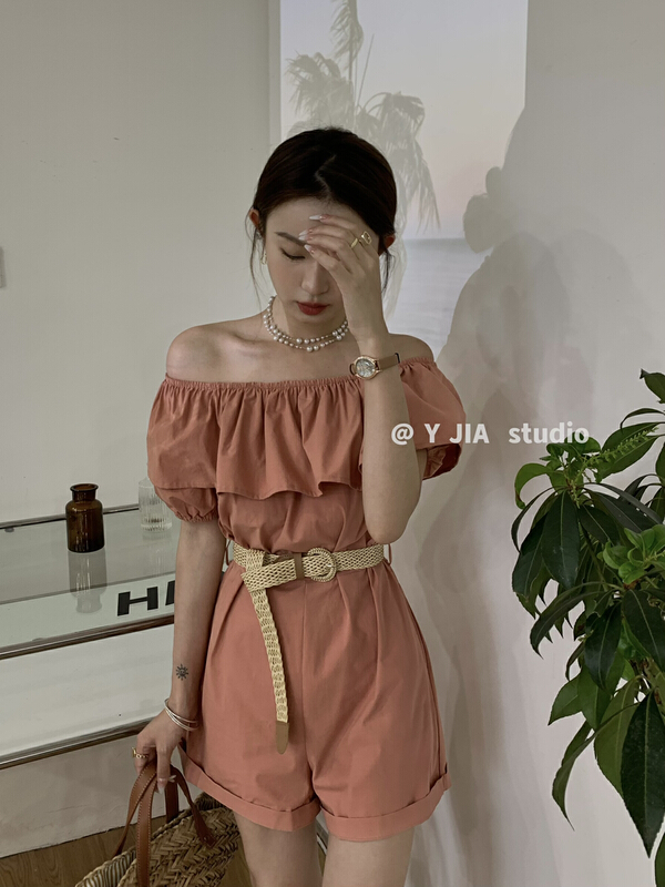 [y.jia EJA] Ruffle edge retro off shoulder Jumpsuit (with belt) ys1-1079\pcz
