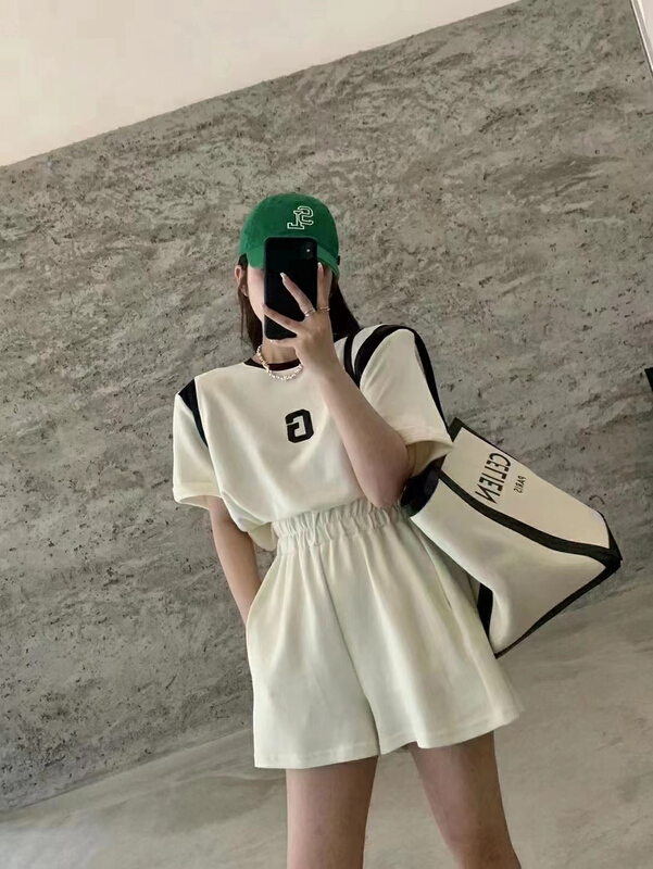 [MI] letter back slit short sleeve + sportswear casual Shorts Set 9808\pcz