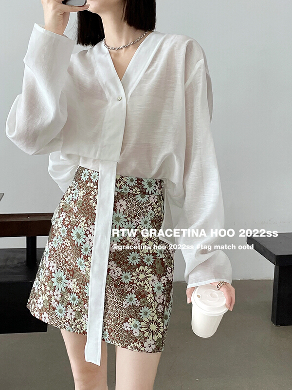 [gracetina Hoo] French retro jacquard three-dimensional texture skirt bq2183\cqw