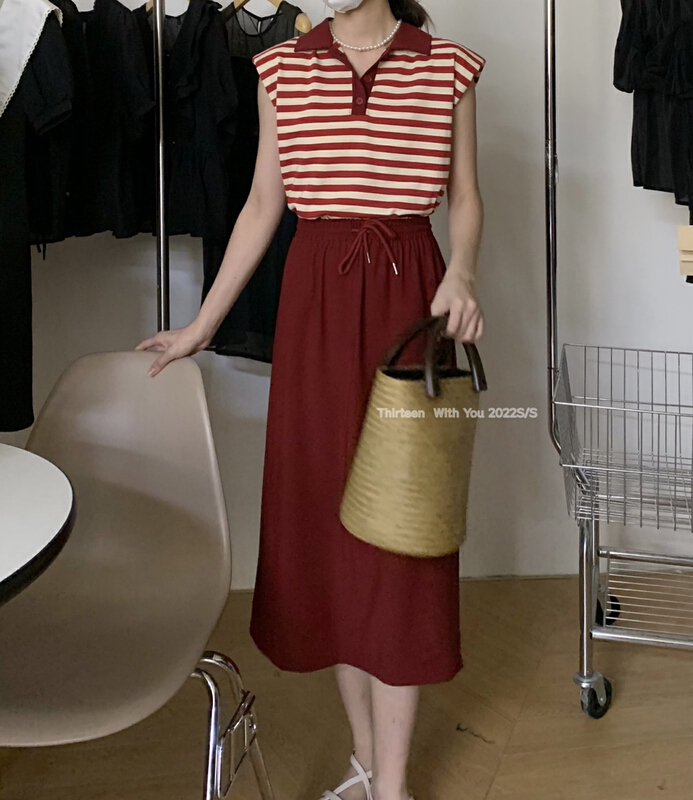 [thirten 13] Korean striped simple Vest + net color medium length skirt suit 1722\xyy