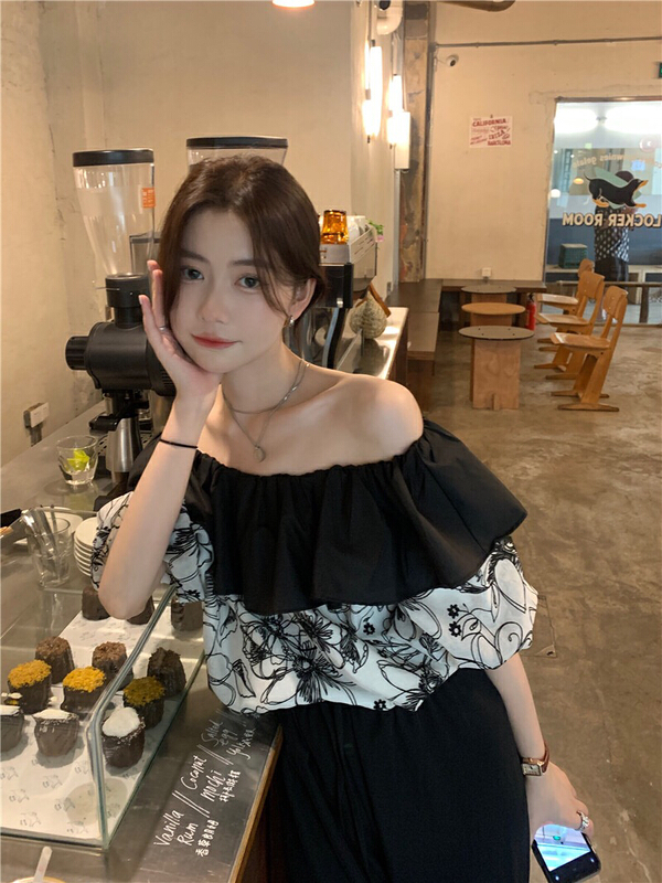 【 bobi 】 ruffled off shoulder flower short sleeve shirt 8915\hjy
