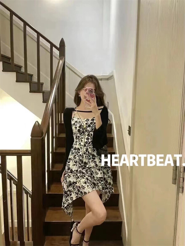 [hearteat] short knitted cardigan + irregular suspender floral dress set 5108\zjy