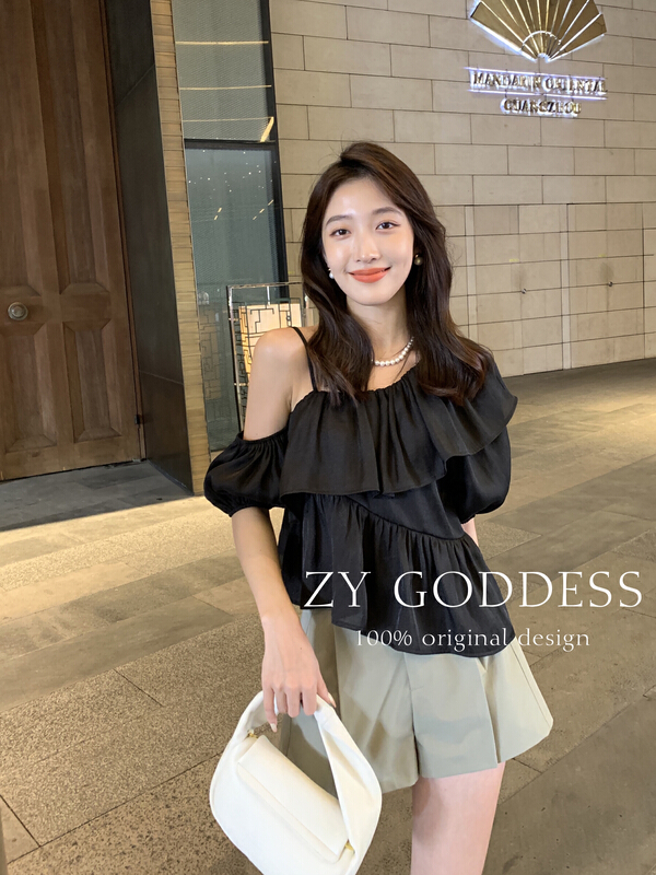 【 ZY 】 Tiansi Xianqi suspender with inclined shoulder and small shirt 68602