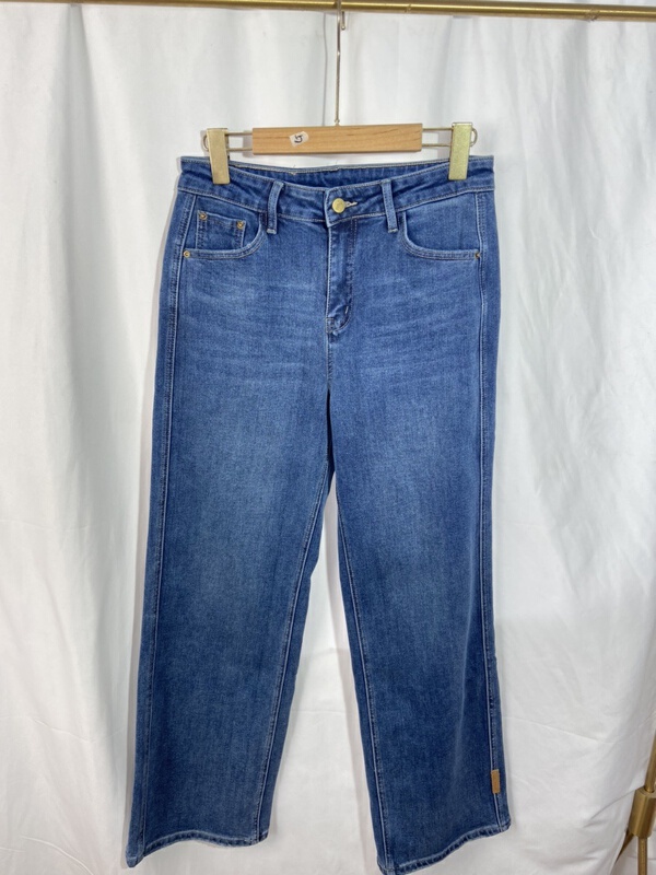 [Yi show shop] Korean style simple skinny jeans 1545\cl