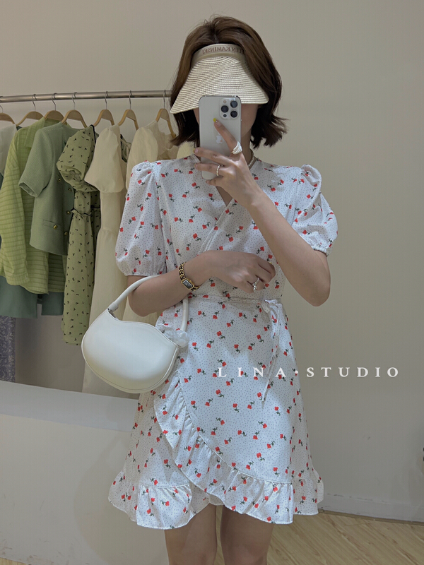 [Lina] French floral one piece lace up bubble sleeve dress 0112\hjy