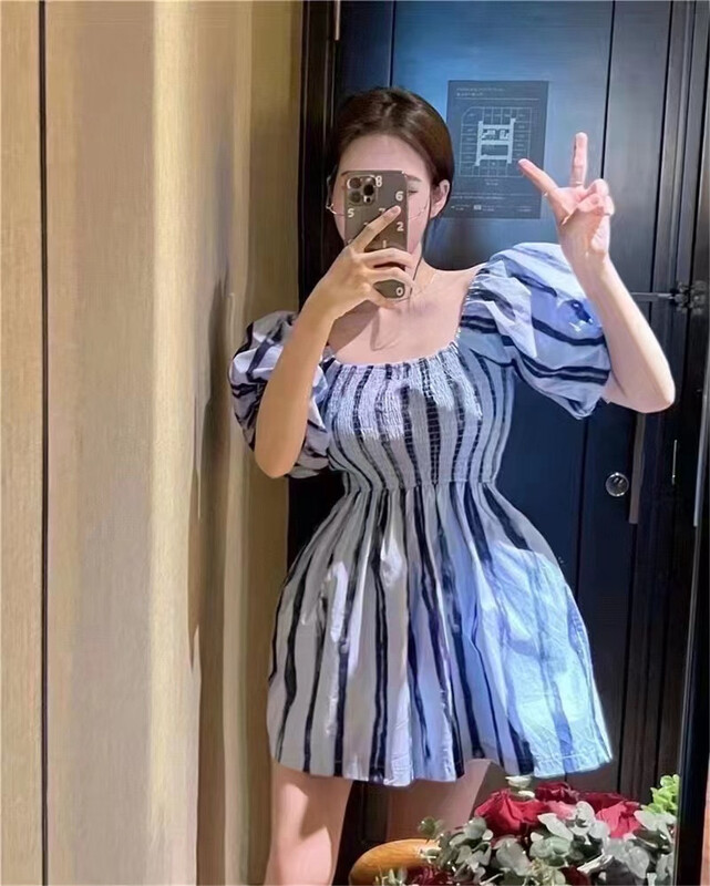 [Korean C family] Korean striped straight neck bubble sleeve Jumpsuit 6470\pcz