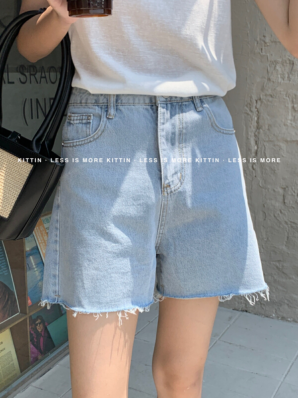 In early summer! [Kittin] Korean casual high waist thin denim shorts 9052\xyy