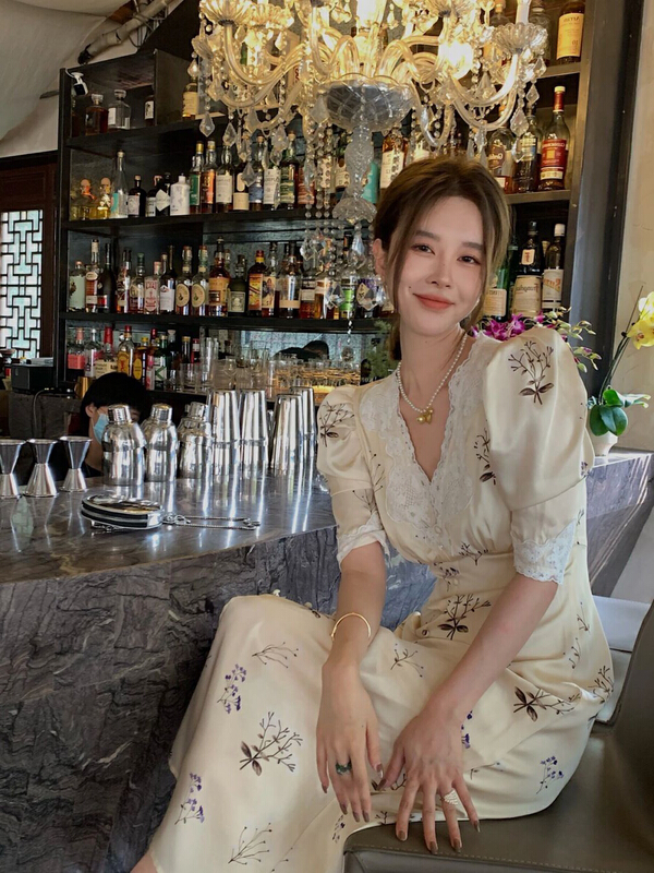 [JH] net red Xiaoxiang Lantern Sleeve floral dress (only dresses) 41889\pcz