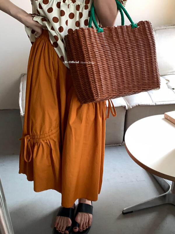 In early summer! [B plus] elastic waist drawcord design medium length skirt 22-9274-2\hbx