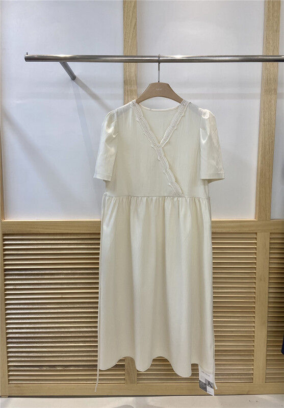 [xhm] gentle style V-neck temperament splicing lace up dress ys1-2062\zjy