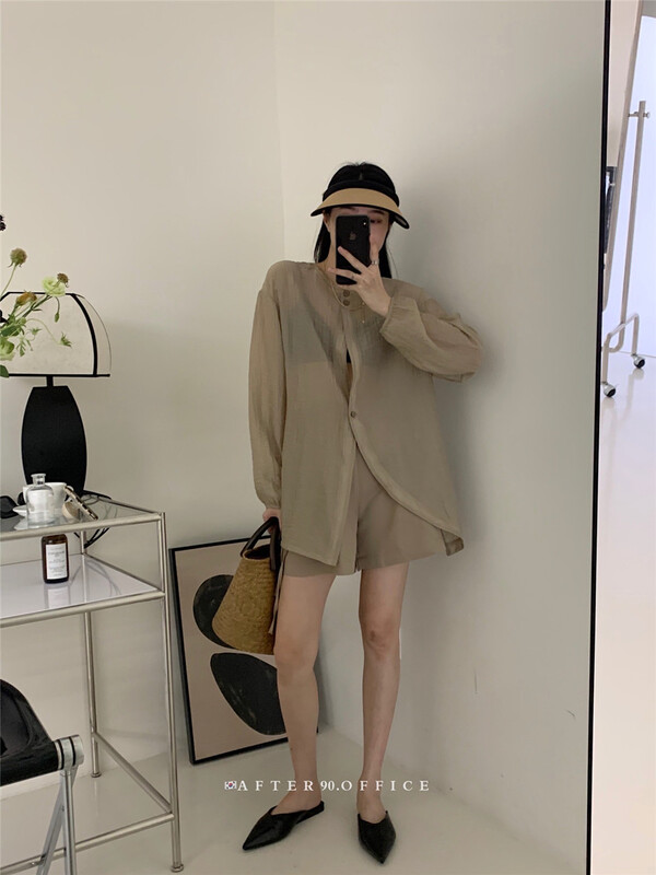 [after.90] round neck single breasted shirt + comfortable casual Shorts Set 6776\ll