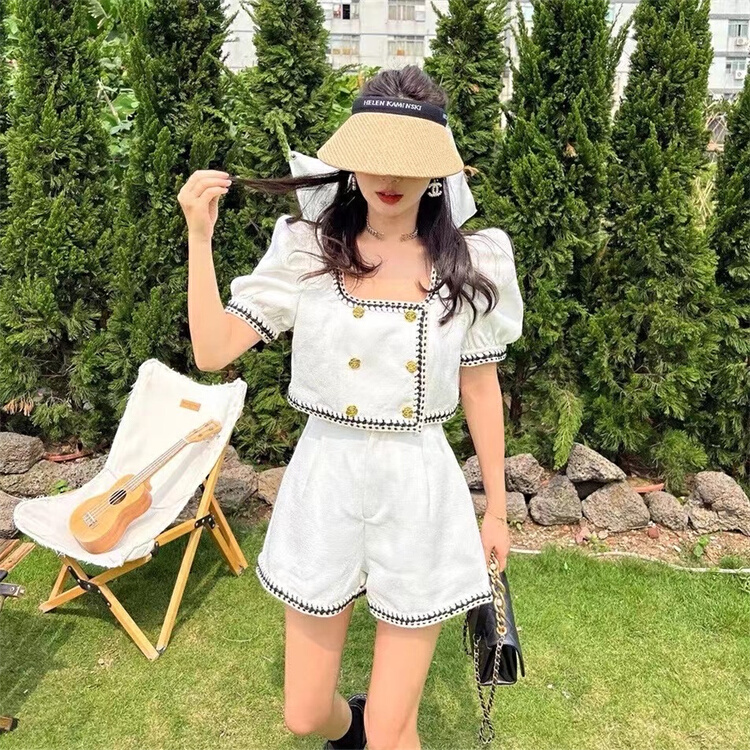 [mix] Lantern Sleeve square neck temperament double breasted Top + color contrast casual Shorts Set ys2-617\wtt
